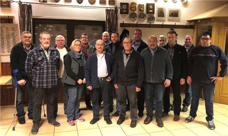 Der neue Vorstand der St. Hubertus-Schützenbruderschaft Rieden. privat