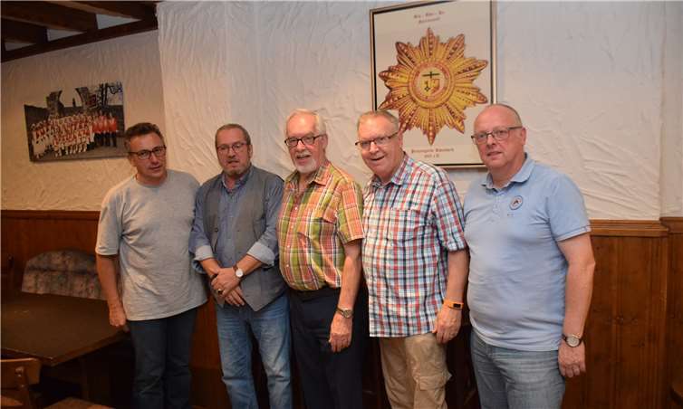 Der neue Vorstand des FRK Rheinbach v.l. Dieter Schürheck, Heinz Oltmanns,Manfred Böttcher, Alfred Eich, Roland Kaiser. Frank Gatzen (nicht im Bild).Foto: EICH