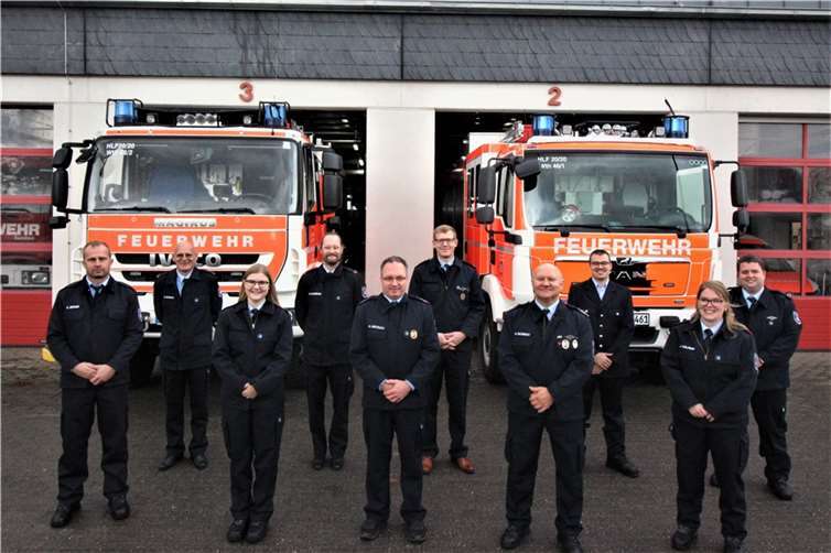 Der neue Vorstand des Feuerwehr-Förderverein e.V. Weißenthurm um die beiden Vorsitzenden Norbert Fachbach (7.v.l.) und Michael Breitbach (5.v.l.).Foto: privat