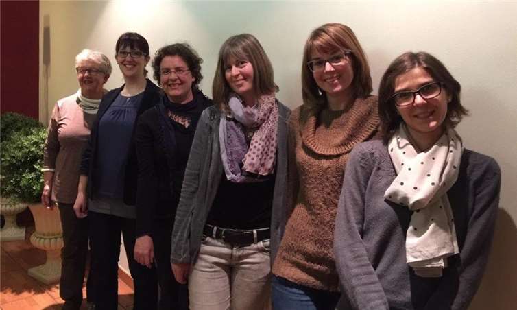 Der neue Vorstand des Frauenkammerchor Cosima e.V.: (v. l.) Doris Leschhorn, Sarah Minor, Ines Paulwitz, Nicola Paulwitz, Jascha Phiesel, Cordula Sailer.Fotos: privat