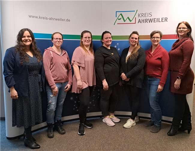 Der neue Vorstand des Kreiselternausschusses (v. l.): Sharon Kayser, Pia Gut, Simone Pohl, Jennifer Jungen, Nicole Dieckmann, Elke Baltes und Nicole Niepel.  Foto:Foto: Wicher / Kreisverwaltung Ahrweiler