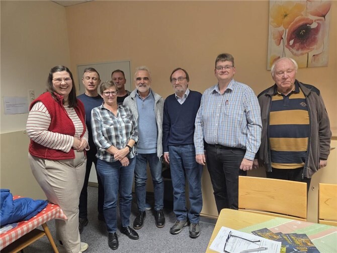 Der neue Vorstand des SPD-OV Bad Hönningen mit Marie-Christin Ockenfels.  Foto: Diana Göttes