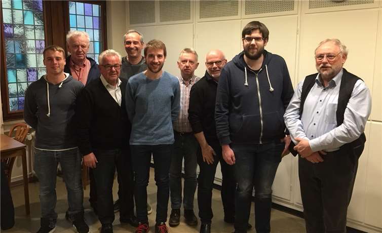 Der neue Vorstand des SPD-Ortsverbands (v.l.n.r.): Daniel Wagner, Jürgen Saebisch, Dieter Labonde, Torsten Dasbach, Lucas Bednarz, Achim Zemke, Urs Exner, Florian Kluwig und Dr. Gregor Malejczyk. privat