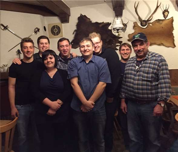 Der neue Vorstand (hinten von links): Lucca Reuter, Patrick Schneider, Philipp Baer, Patrick Höver und Jörg Müller. Vorn von links: Vanessa Vogel, Maximilian Wolter und Hugo Pandorf.privat