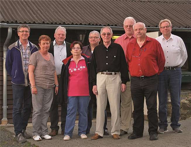 Der neue Vorstand kümmert sich weiterhin um die Dorfverschönerung. privat