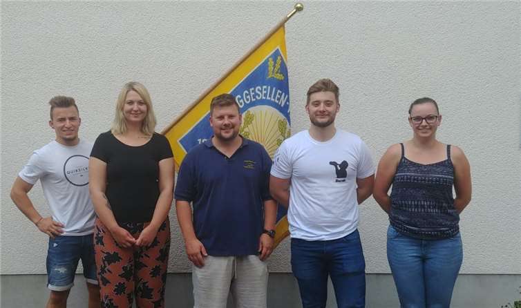 Der neue Vorstand mit Fähnrichsanwärter (v.li.): Johannes Kranz (Fähnrichsanwärter), Jessica Falkenberg, Artur Ziegler, Burak Bakkal, Jacqueline Mai.Foto: privat
