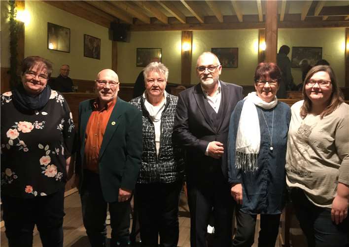 Der neue Vorstand nahm sogleich die Arbeit auf. Foto: privat