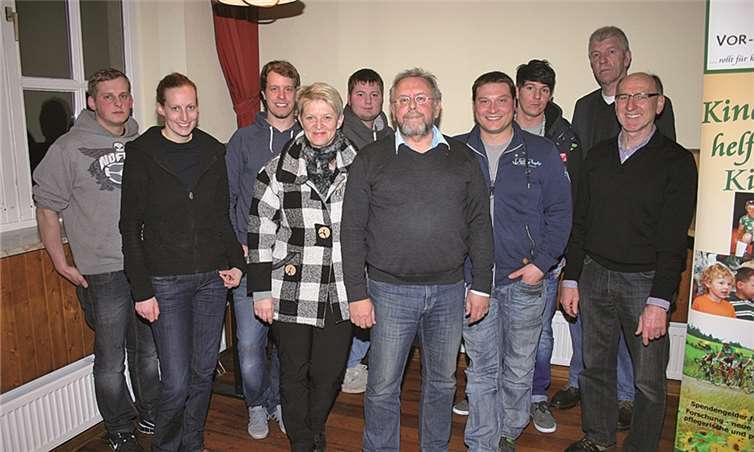 Der neue Vorstand stellt sich vor. -RÜ-