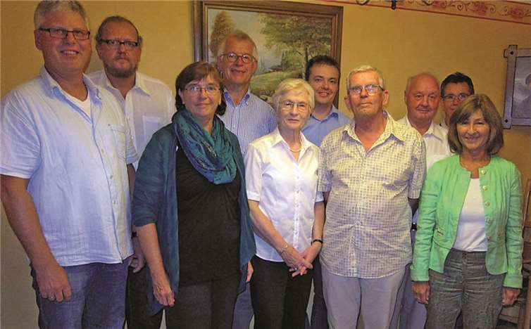 Der neue Vorstand und Mitglieder der CDU-Vinxtbachtal (v.l.n.r.) mit Robert Schneider, Karl-Peter Gerigk, Maria Kittel, Rüdiger Clauß, Magdalena Noner, Richard Zipp, dem neuen Vorsitzenden Matthias Meyer, Günther Müller, Erwin Breuer und Ingrid Strohe.privat