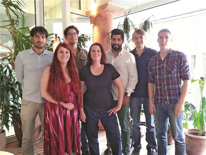 Der neue Vorstand und der Landesvorsitzende: (v.l.) Luca Ferrari, Claudia Kriebs, David Hennchen, Kerstin Kriebs, Nawid Pour, Nicolas Katte und Marcel Vorspohl. privat
