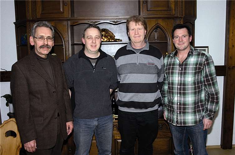 Der neue Vorstand (v.l.) Klaus Müller, Vorsitzender, Goran Strk, Beisitzer, Norbert Schmitz, Geschäftsführer; es fehlt Ulrich Andres, zweiter Vorsitzender.