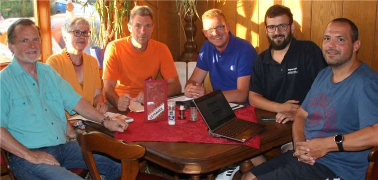 Der neue Vorstand, (v.l.): Konrad Sangenstedt, Antonie Fuchs, Udo Althoff, Marco Deckers, Dennis Beicht und Jan Kindel.Foto: privat