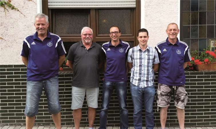 Der neue Vorstand (v.l.): Ralf Müller-Wendorf, Helmut Gillo, Thomas Falkensteiner, Patrick Hünten und Peter Tiemeyer.privat