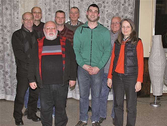 Der neue Vorstand (v.l.): Reinhold Zavelberg, Andreas Heek, Hans-Peter Hanel, Mark Salewski, Hartmut Neumann, Markus Nolden, Klaus Ratz, Petra Barth. privat