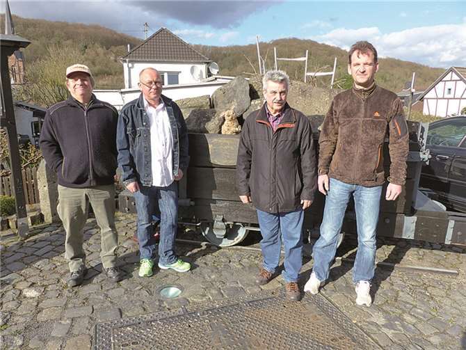 Der neue Vorstand (v.l.): Zweiter Vorsitzender Robert Koltermann, erster Vorsitzender Detlef Lange, Schatzmeister Hans-Günter Michel und Geschäftsführer Gerd Wenzel. AB