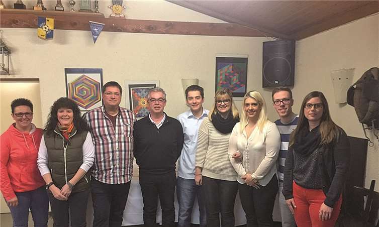 Der neue Vorstand: v.l.n.r. Heike Paffhausen, Marion Stieger, Wolfgang Stieger, Bernd Berg, Maximilian Klein, Tifany Wilson, Verena Kremer, Phillip Kluwig und Nina Handke. privat