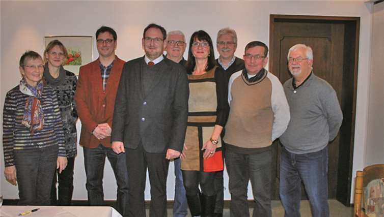 Gerold Schmidt neuer Vorsitzender Der neue Vorstand, v.l.n.r. Monika Just, Yvonne Schmidt, Kai Bolkenius, Vorsitzender Gerold Schmidt, Lothar Oppenhäuser, Susanne Hartmann-Etzkorn, Artur Cron, Peter Bollinger und Gernot Löffler.privat