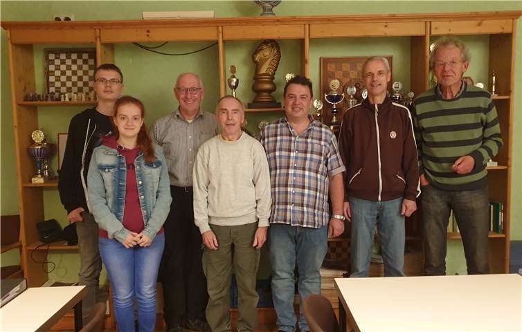 Der neue Vorstand (von links): Tim Taubitz, Jana Hofmann, Hermann Krings, Walter Fiege, Sergej Hofmann, Holger Berresheim und Michael Knapp.privat