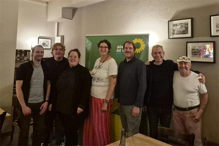 Der neue Vorstand von links nach rechts: Christian Vogel, Elias Dahm, Anna Koch,Carmen Busch, Harm Sönksen, Oliver Diehl, Antonio Lopez.