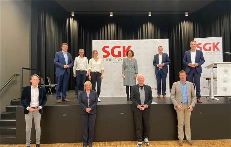 Der neue Vprstand der Sozialdemokratische Gemeinschaft für Kommunalpolitik. Foto: privat