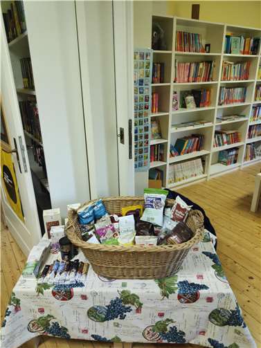 Der neue Warenkorb in der Bücherei Kripp. Foto: privat