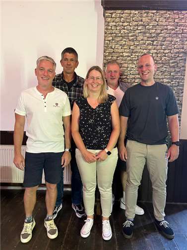 Der neue geschäftsführende Vorstand mit dem ersten Vorsitzenden Thorsten Kaiser ( 1. Vorne Links).  Foto: privat