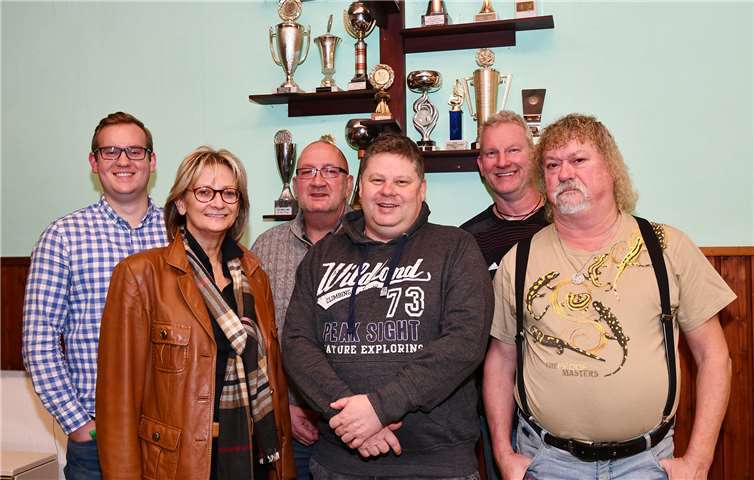 Der neue und gleichzeitig bewährte Vorstand des SC Rhein Ahr Sinzig. RASCH