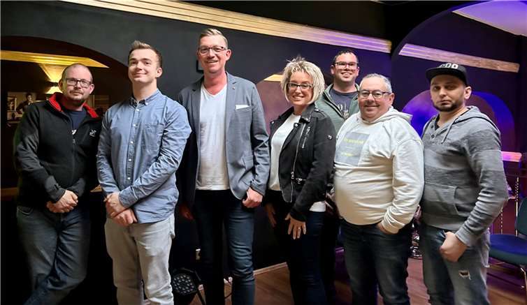 Der neugewählte Vorstand der Merler Dorfgemeinschaft e.V. konnte auf ein erfolgreiches Jahr zurückblicken und freut sich auf viele weitere ereignisreiche Jahre.  Foto: privat