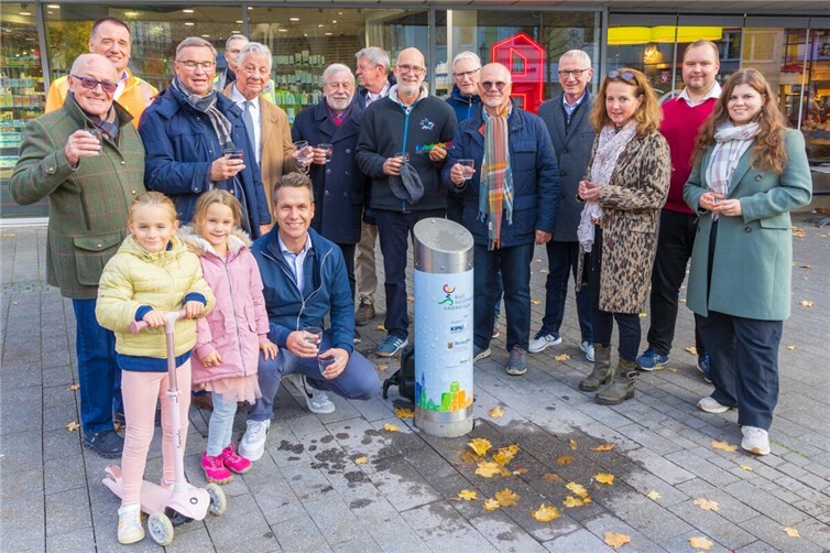 Der öffentliche Brunnen ergänzt den bereits im Sommer neu eröffneten Trinkwasserbrunnen am Blankartshof in Ahrweiler.  Foto: Stadtverwaltung / Christoph Steinborn
