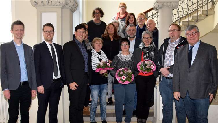 Der regionale Projektbeirat Gemeindeschwester plus mit den drei Gemeindeschwestern Roswitha Rosenmüller, Brigitte Siebenmorgen und Christa Reutelsterz (Bildmitte).