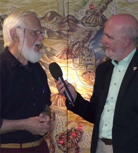 Der renommierte Vulkanologe Hans-Ulrich Schmincke stellte im Vulkanpark sein aktuelles Buch vor. privat