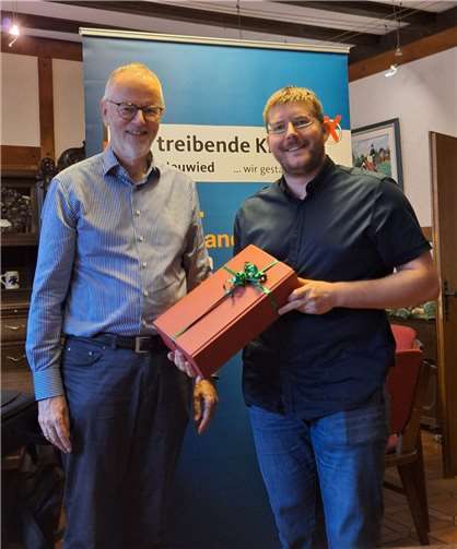 Der scheidende Vorsitzende Christian Blum (re.) und Dr. Stefan Elsner.