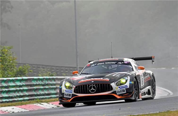 Der siegreiche Black Falcon Mercedes AMG GT3.