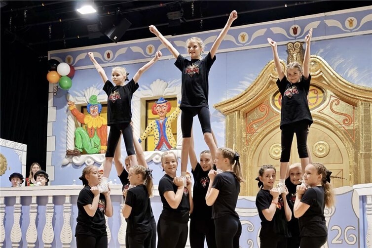 Der tänzerische Nachwuchs präsentierte sein Können.