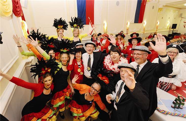 Der traditionelle Möhnenempfang fand im großen Sitzungsaal statt.FIX