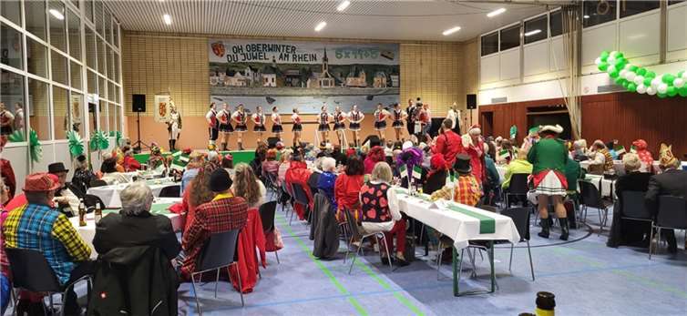 Der traditionelle und heimatverbundene Karneval weckte die Begeisterung der älteren Generation und bescherte ihnen einen unvergesslichen Nachmittag.  Foto: KG Grün Weiß Oberwinter