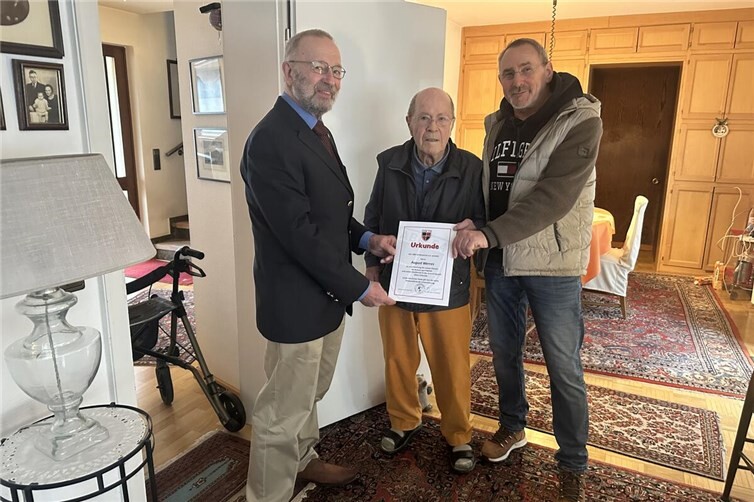 Der vor kurzem Verstorbene wurde durch den ABK 54 Ahrbrück geehrt