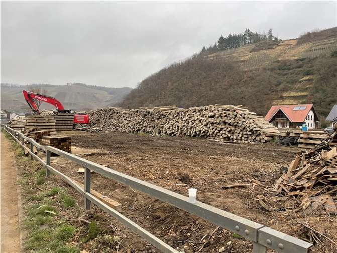 Sechs Monate nach der Flut: So sieht es im Ahrtal aus - Teil III Dernau. Foto: ROB