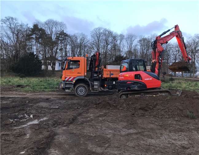 Derzeit ist der städtische Betriebshof auch im Dahliengarten im Einsatz, um den Park wieder künftig nutzbar zu machen.  Foto: Stadt Bad Neuenahr-Ahrweiler