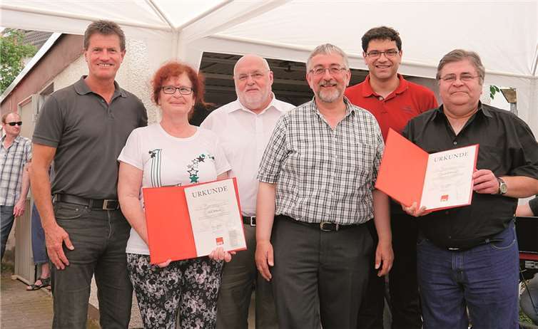 Detlef Pilger, Hedi Schenk, Dieter Klöckner, Karl-Rudolf Goergen, Dr. Salvatore Barbaro und Norbert Wilms (v.li.). privat