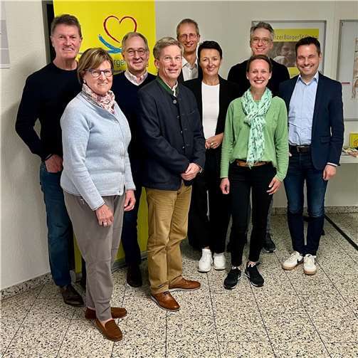 Detlev Pilger, Renate Itschert-Fuchs, Thomas Holler, Dr. Gerd Hagena, Frank Schnurr, Katja Gräf, Andreas Kimmel (Stiftungsrat), Kathleen Benekenstein (Geschäftsführung), OB David Langner. Foto: R. Hennequin