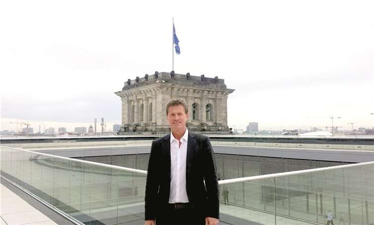 Detlev Pilger informiert über das angestrebte Rentenpaket.privat