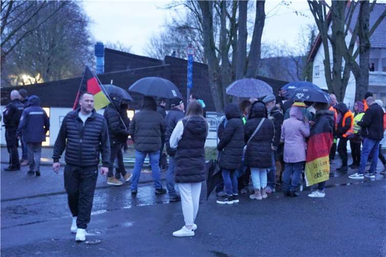 Deutlich weniger Sympathisanten und Mitglieder stellte die Organisation „Mit Herz gegen die Ampel“ auf die Beine.