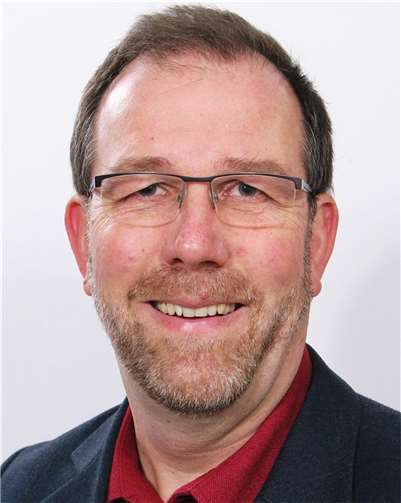 Diakon Bernhard Stahl geht in den wohlverdienten Ruhestand.