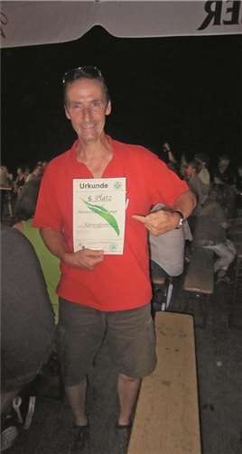 Dicki hatte beim Nageln wirklich alles gegeben.Sabine Reichert