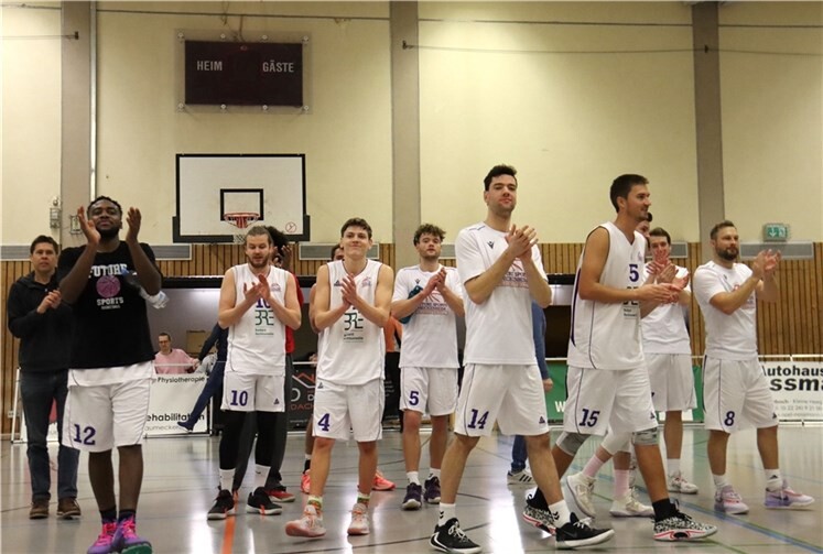 Die 1. Herrenmannschaft von Future Sports Meckenheim hat die Tabellenführung in der Basketball-Oberliga übernommen. Foto: privat