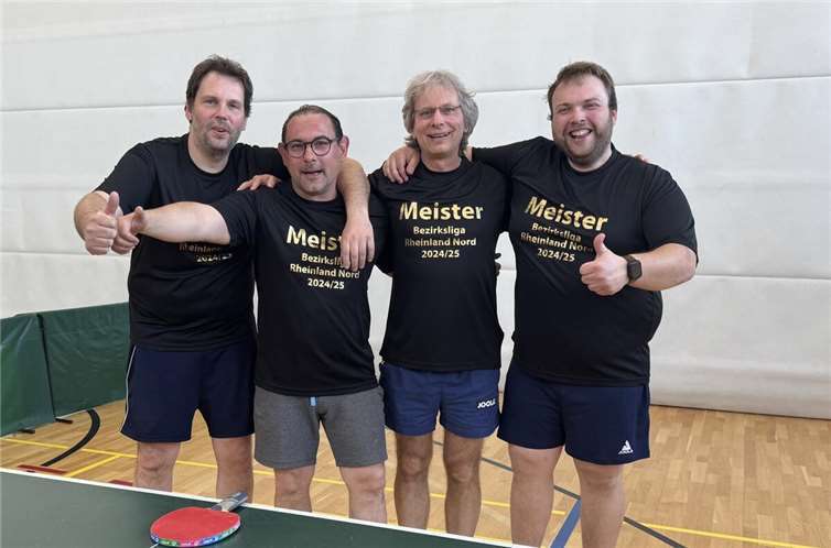 Die 1. Mannschaft der Tischtennisabteilung des VfL Waldbreitbach freut sich über den Meistertitel in der Bezirksliga.Foto: Michael Mülhöfer