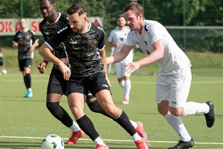 Die 1. Mannschaft verpasste nach zweimaliger Führung den Sieg bei der SG Ellingen.