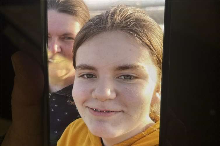 Die 13-jährige Ida wird seit 26. November 2024 vermisst.  Foto: Polizei