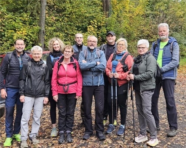 Die 16-Kilometer-Tour führte die Wandergruppe zu wenig bekannten Orten.  Foto: Christoph Mauel/LT Puderbach